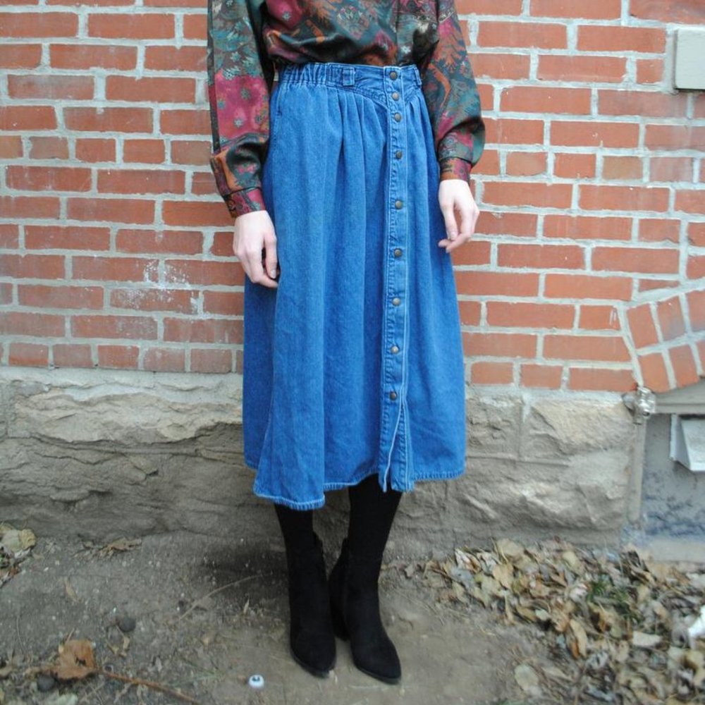 Vintage 90's High Waist Button Denim Midi Skirt